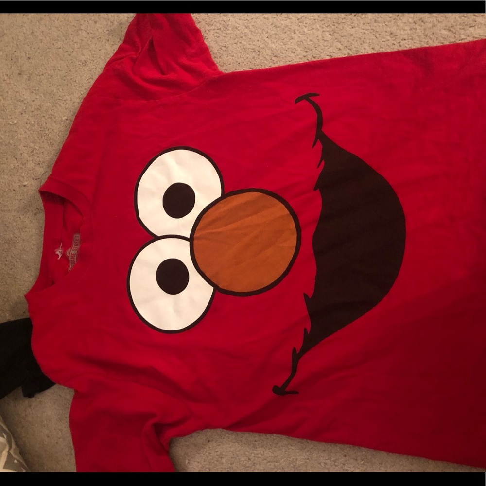 Elmo tshirt
